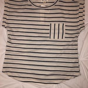 Nice Blouse, Cream w/navy stripes, XL, new